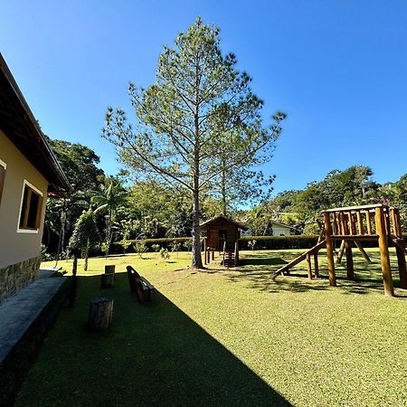 Refugio Em Lumiar: Piscina Aquecida, Area Gourmet E Rio Privado Villa Nova Friburgo Exterior photo